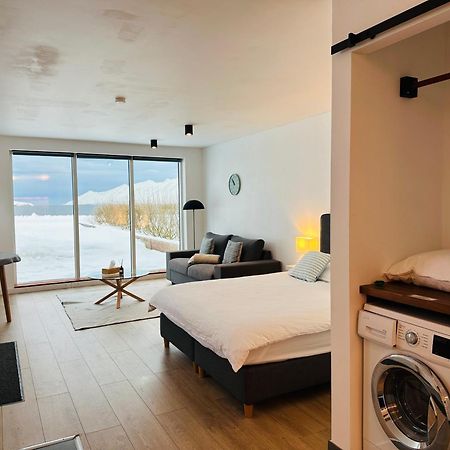 Waterfront Fjord House Hotel Arskogssandur ภายนอก รูปภาพ
